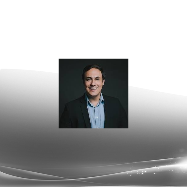 Lucas Naves - Formação Internacional em PNL (Portuguese)